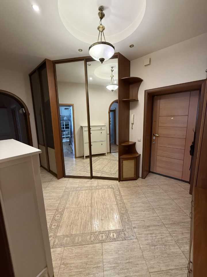 3-комнатная квартира, 96 м² — фотография 2