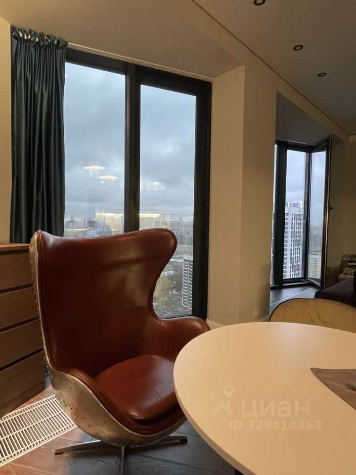 2-комнатная квартира, 67 м² — фотография 3