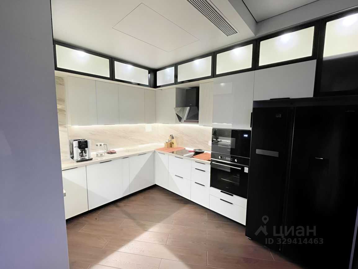 2-комнатная квартира, 67 м² — фотография 2