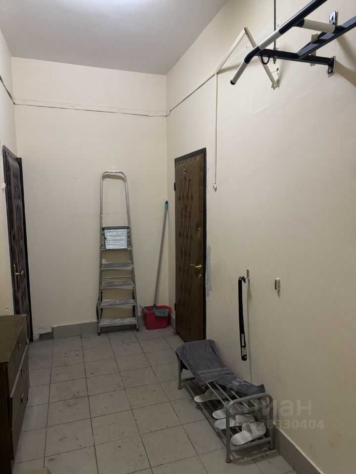 2-комнатная квартира, 74 м² — фотография 2