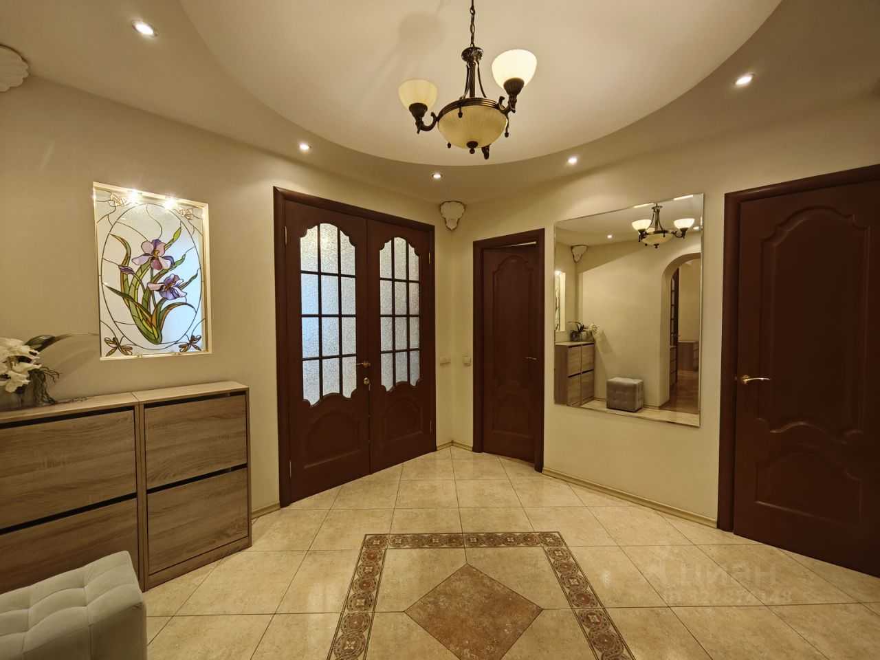 2-комнатная квартира, 100 м²