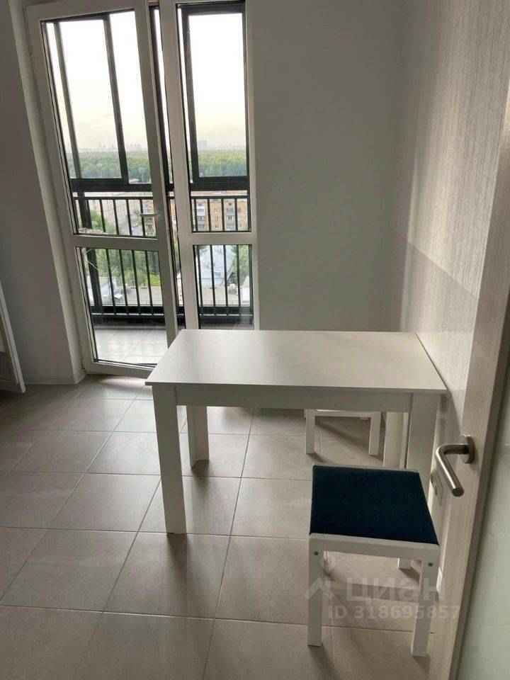 2-комнатная квартира, 60 м² — фотография 2
