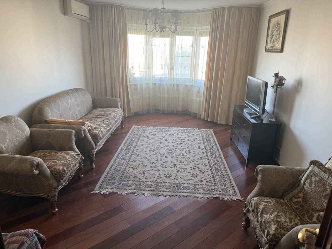 3-комнатная квартира, 90 м² — фотография 3