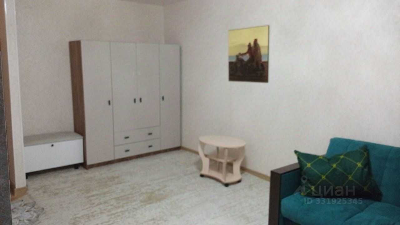1-комнатная квартира, 35 м² — фотография 2