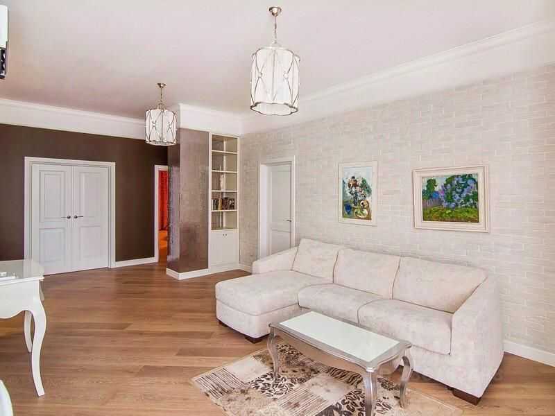 4-комнатная квартира, 180 м²