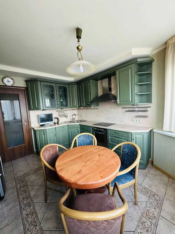 2-комнатная квартира, 75 м² — фотография 2