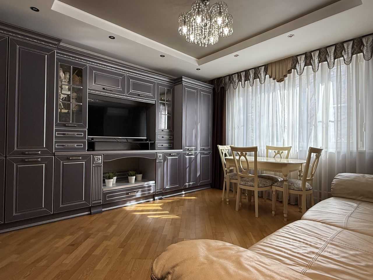 2-комнатная квартира, 52 м² — фотография 2