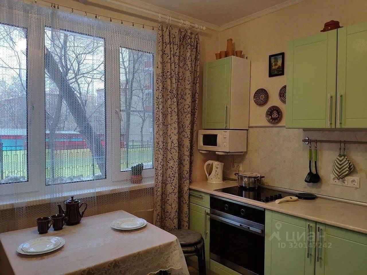 2-комнатная квартира, 55 м² — фотография 2