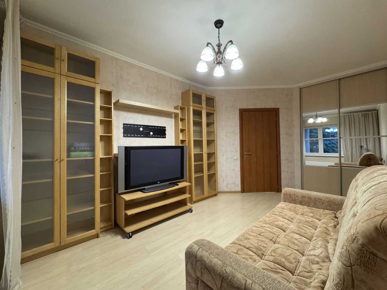 1-комнатная квартира, 35 м² — фотография 2