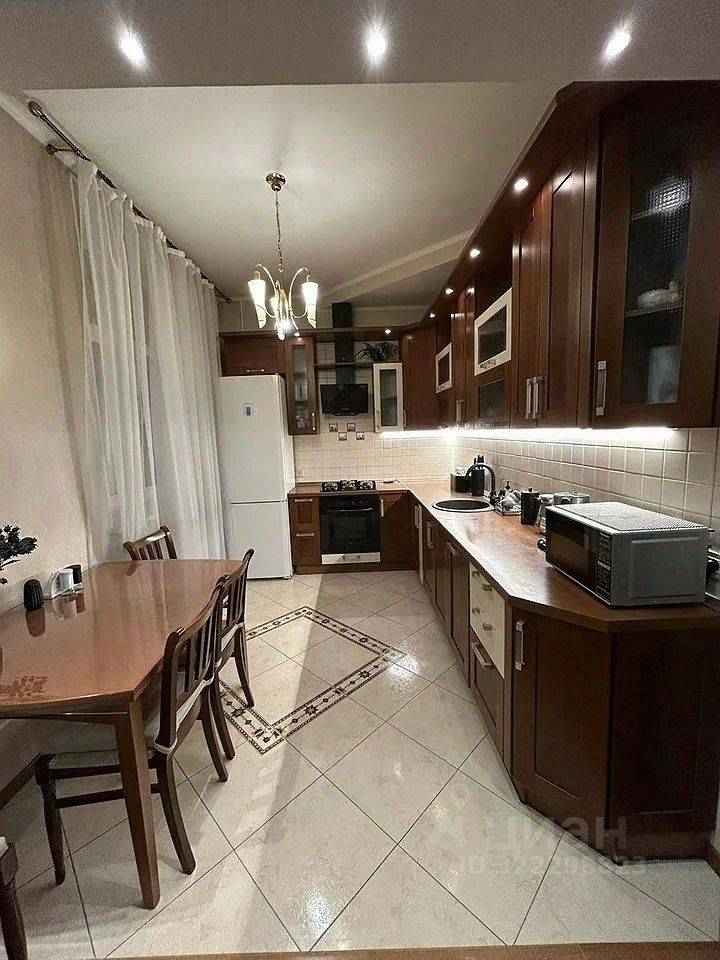 3-комнатная квартира, 80 м²