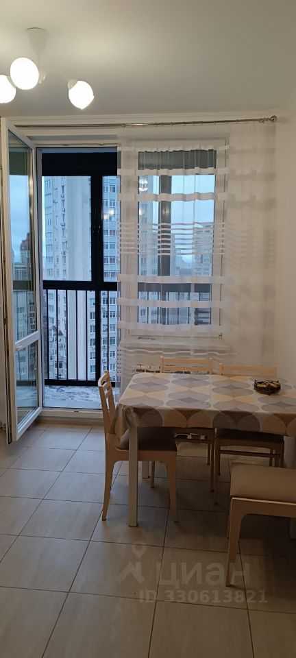 2-комнатная квартира, 57,3 м² — фотография 3