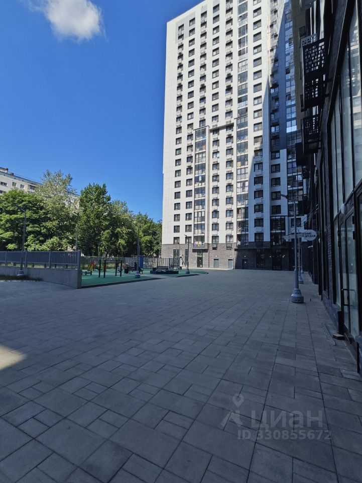 2-комнатная квартира, 72,8 м² — фотография 3