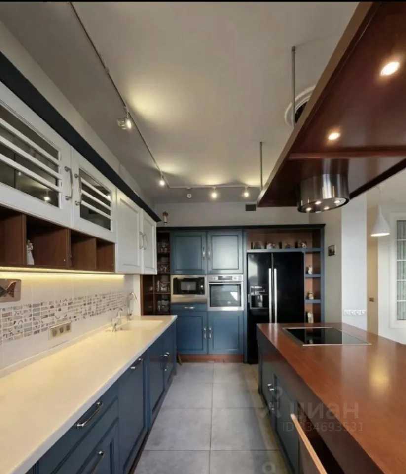 3-комнатная квартира, 130 м²