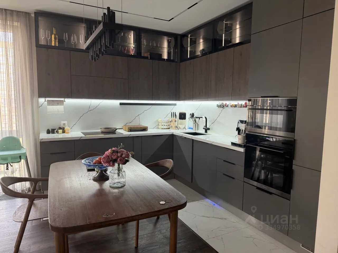 4-комнатная квартира, 118,2 м² — фотография 2