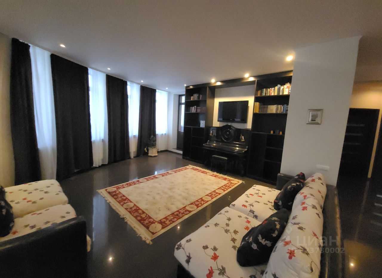 3-комнатная квартира, 127 м² — фотография 3