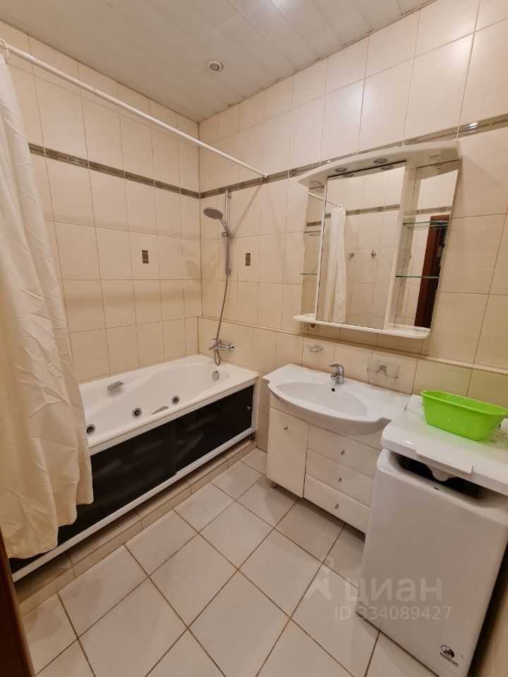 2-комнатная квартира, 76 м² — фотография 3