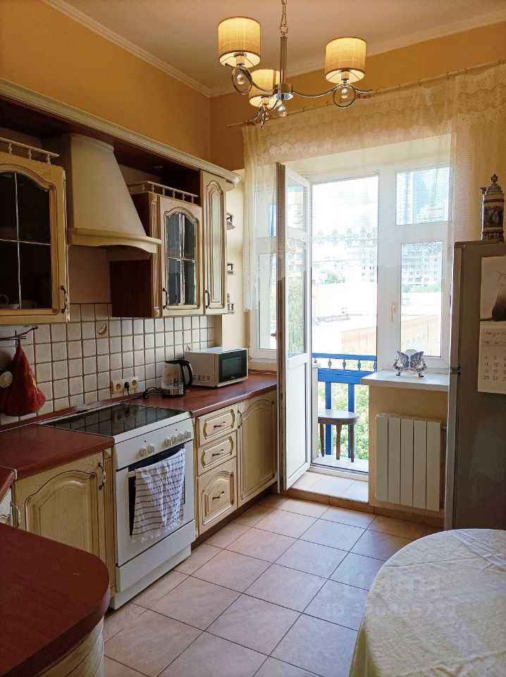 3-комнатная квартира, 70 м²
