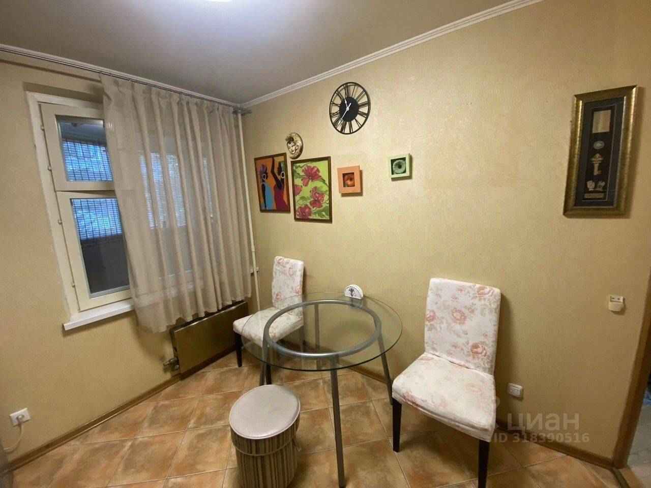 1-комнатная квартира, 38 м² — фотография 2
