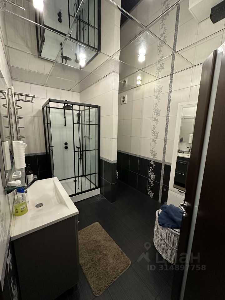 3-комнатная квартира, 70 м² — фотография 2