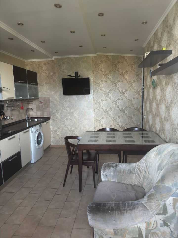3-комнатная квартира, 98 м²