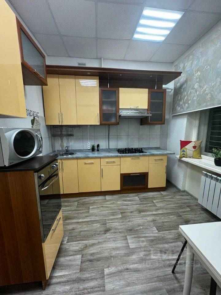 4-комнатная квартира, 100 м² — фотография 3