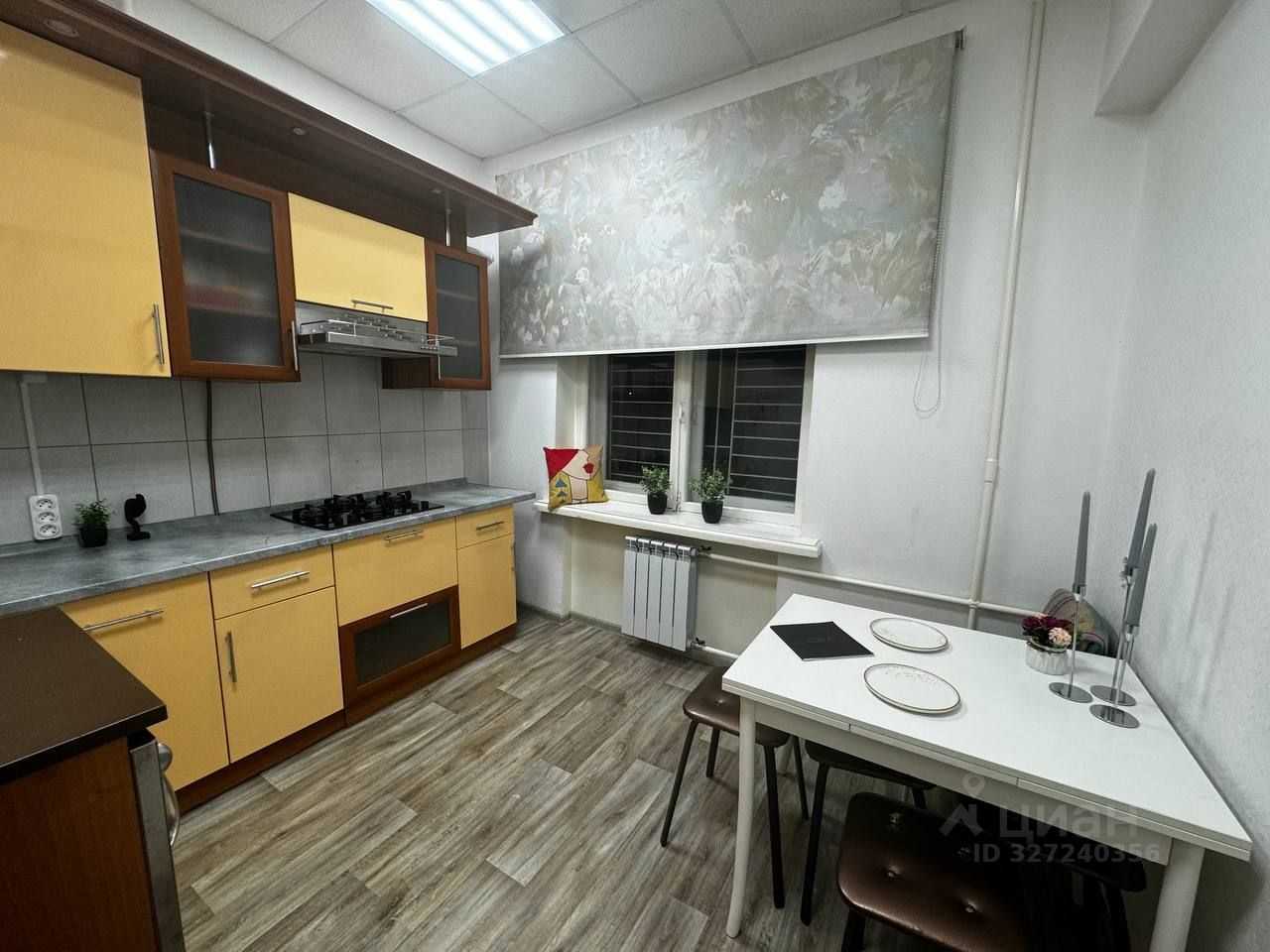 4-комнатная квартира, 102 м² — фотография 3