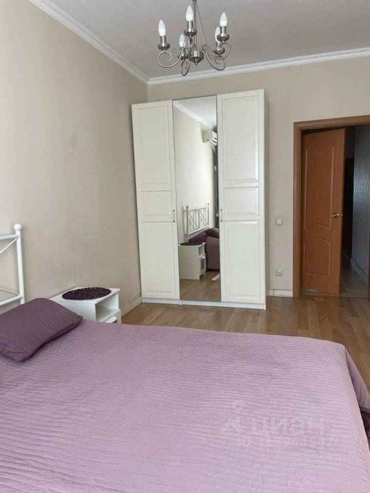 2-комнатная квартира, 63 м² — фотография 3