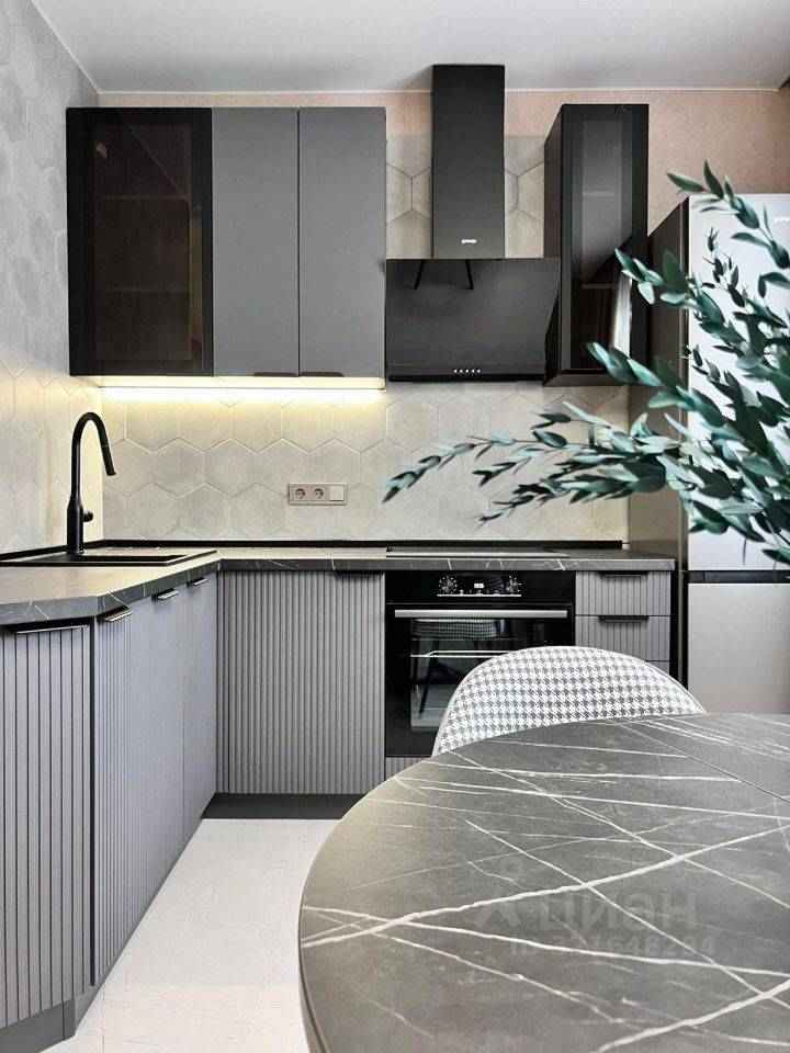 1-комнатная квартира, 38 м² — фотография 2