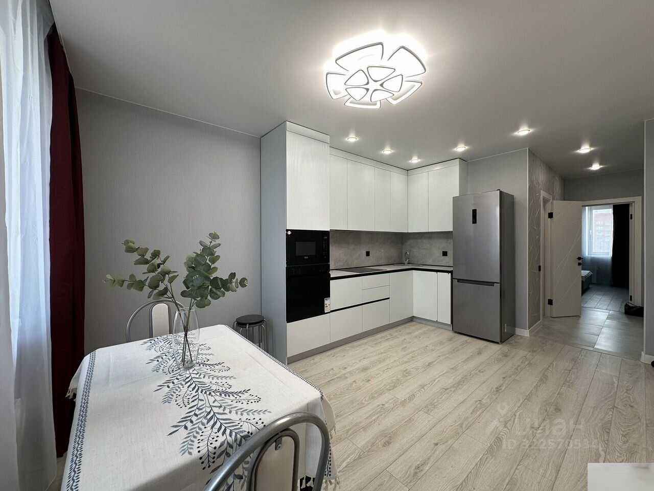 2-комнатная квартира, 60 м² — фотография 2