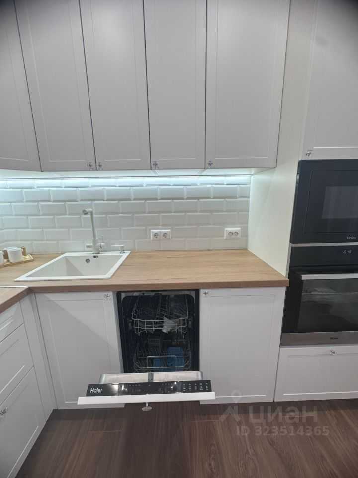4-комнатная квартира, 95 м² — фотография 2