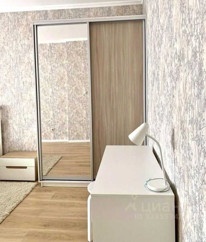 2-комнатная квартира, 79 м² — фотография 3