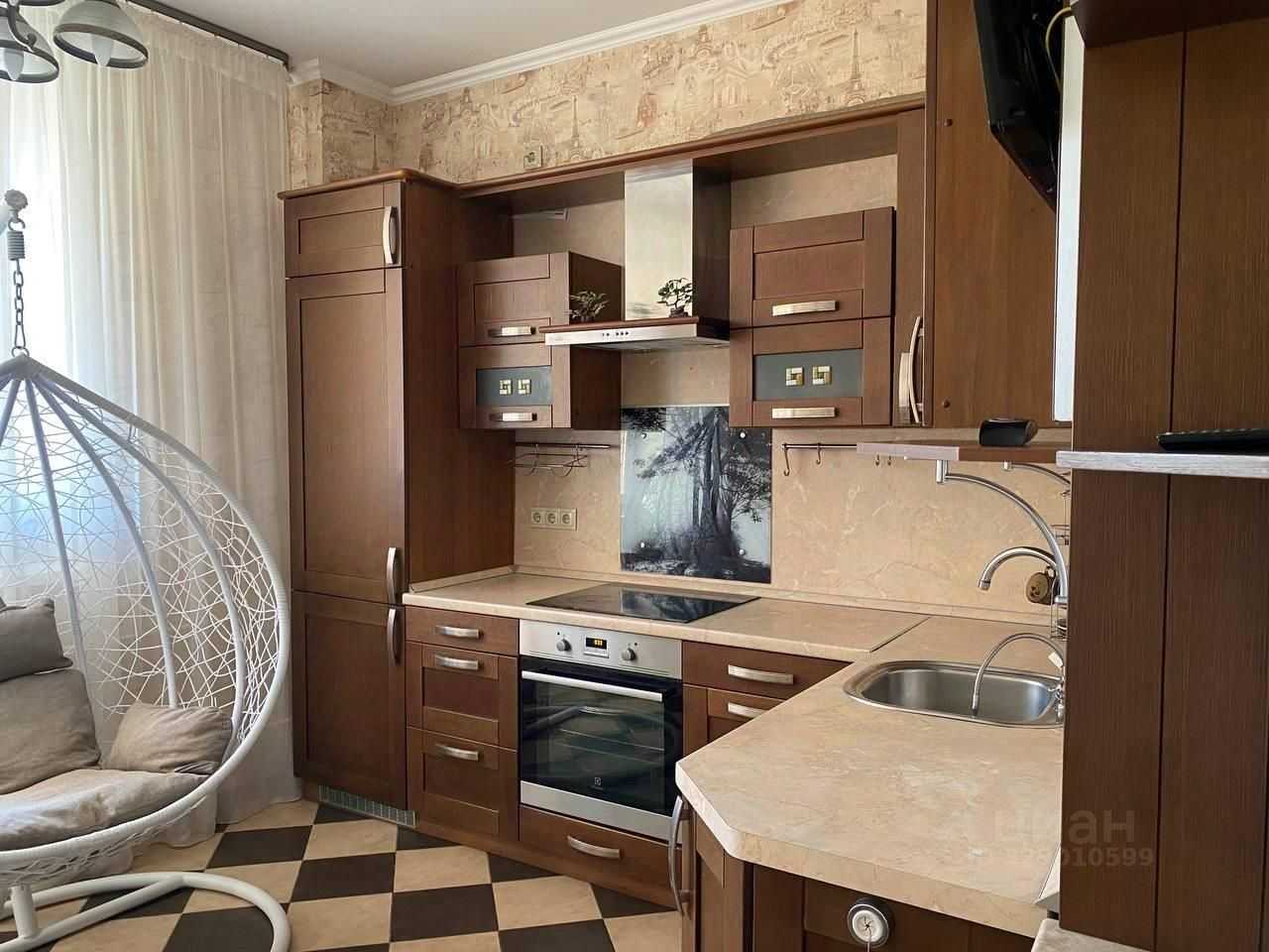 2-комнатная квартира, 81 м² — фотография 2