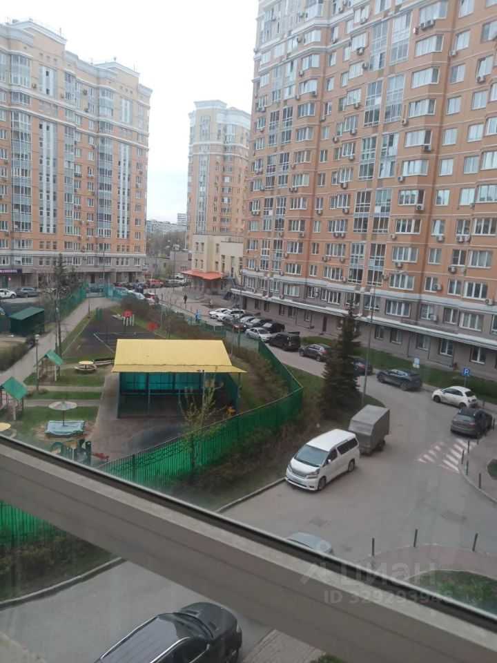 2-комнатная квартира, 74,4 м² — фотография 2
