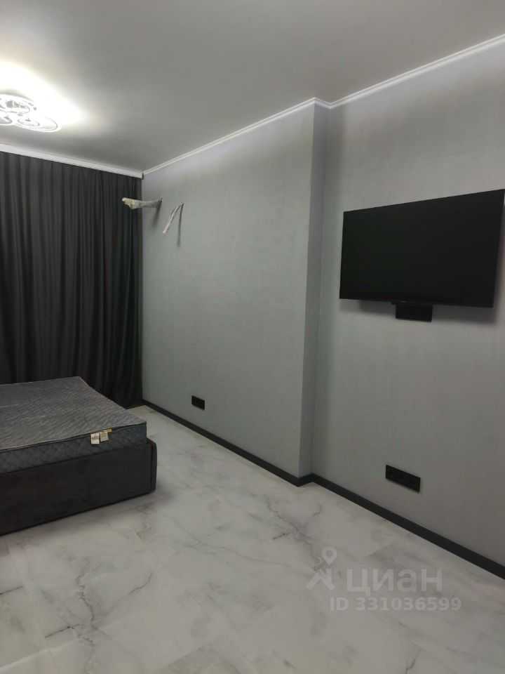 1-комнатная квартира, 38 м² — фотография 2