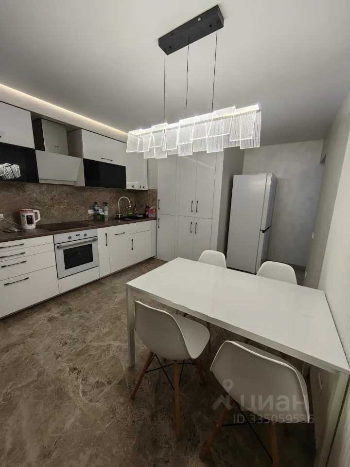 3-комнатная квартира, 83 м² — фотография 2