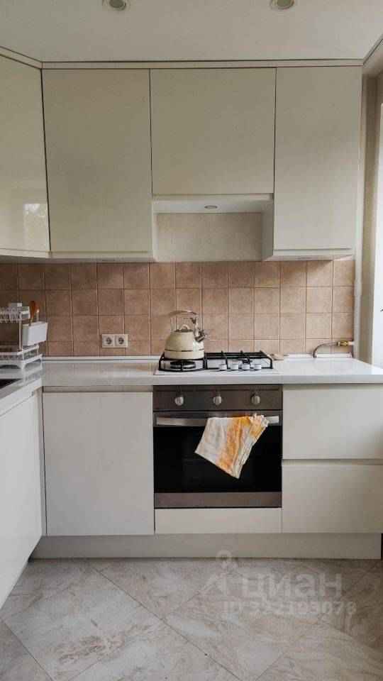 2-комнатная квартира, 56 м² — фотография 3
