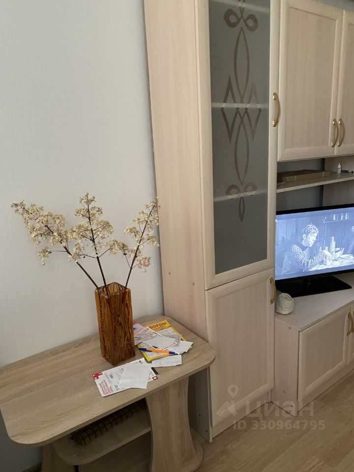 2-комнатная квартира, 56 м² — фотография 2