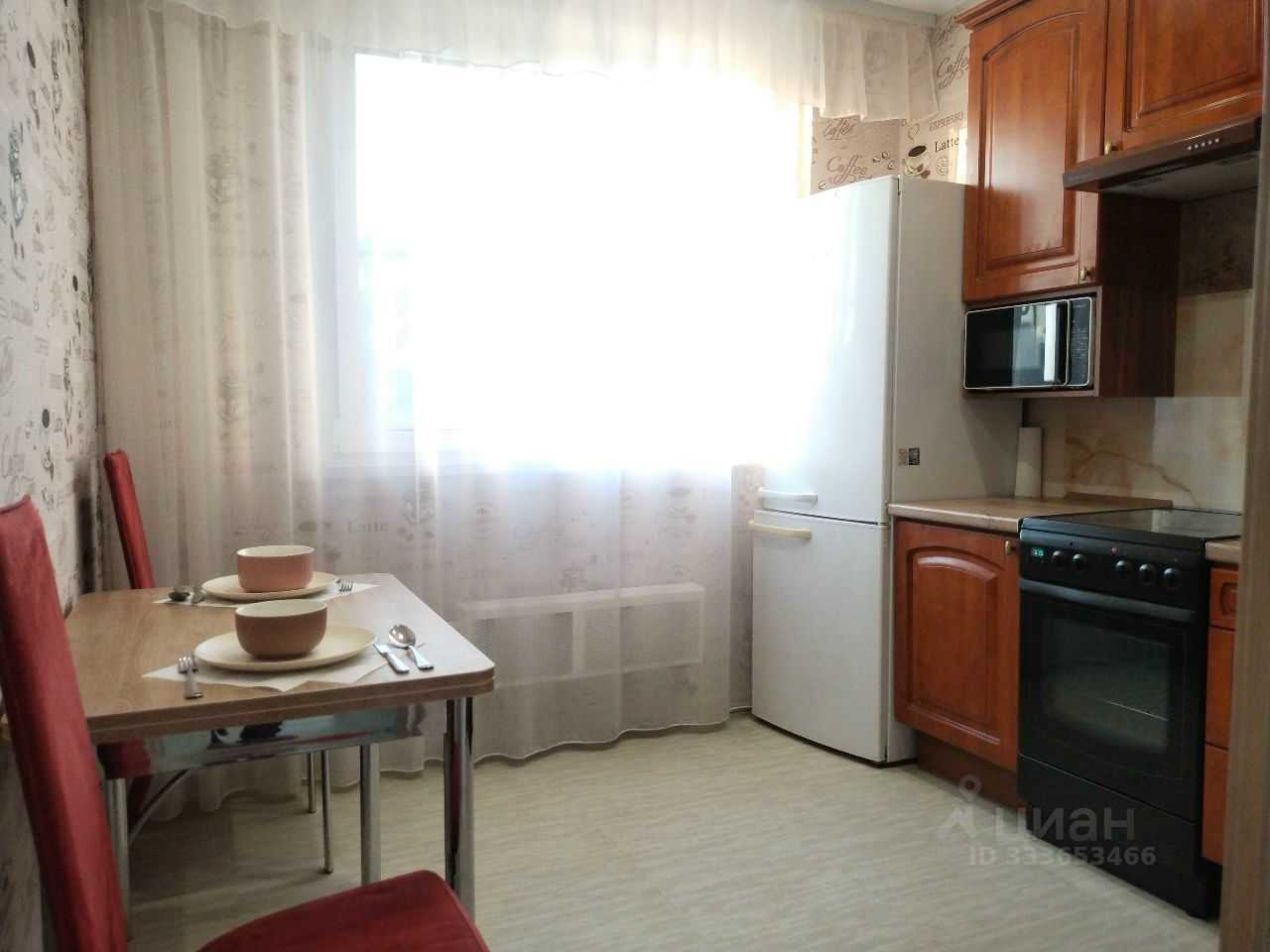1-комнатная квартира, 52 м² — фотография 2