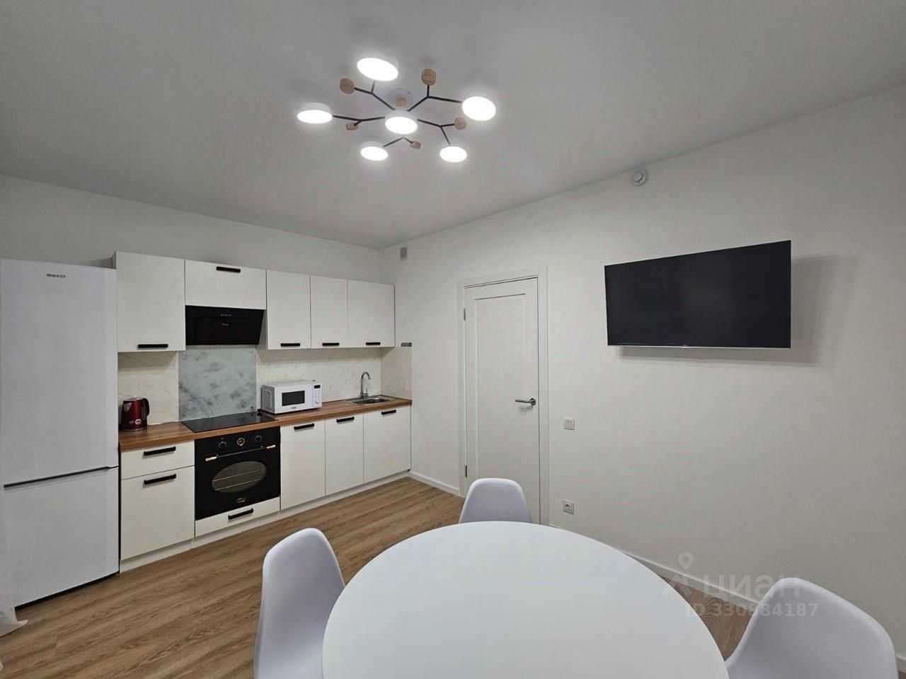 2-комнатная квартира, 53 м² — фотография 2
