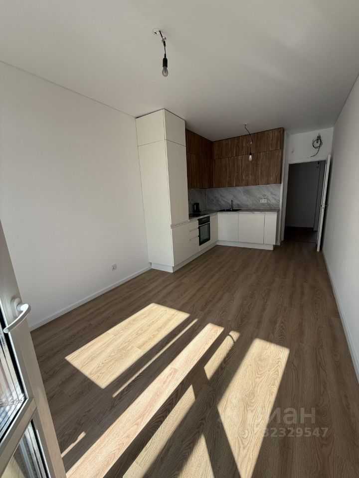 4-комнатная квартира, 76 м² — фотография 2