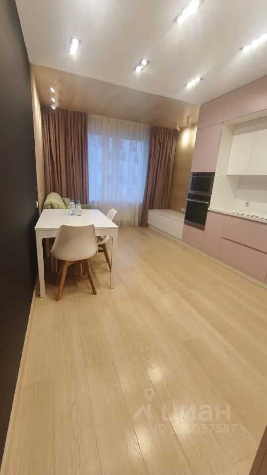 2-комнатная квартира, 70 м² — фотография 3