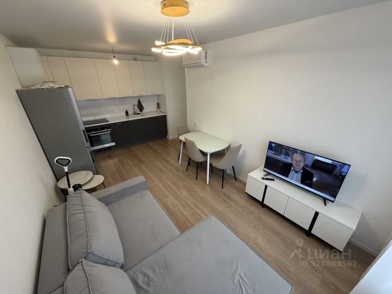 2-комнатная квартира, 53 м² — фотография 2