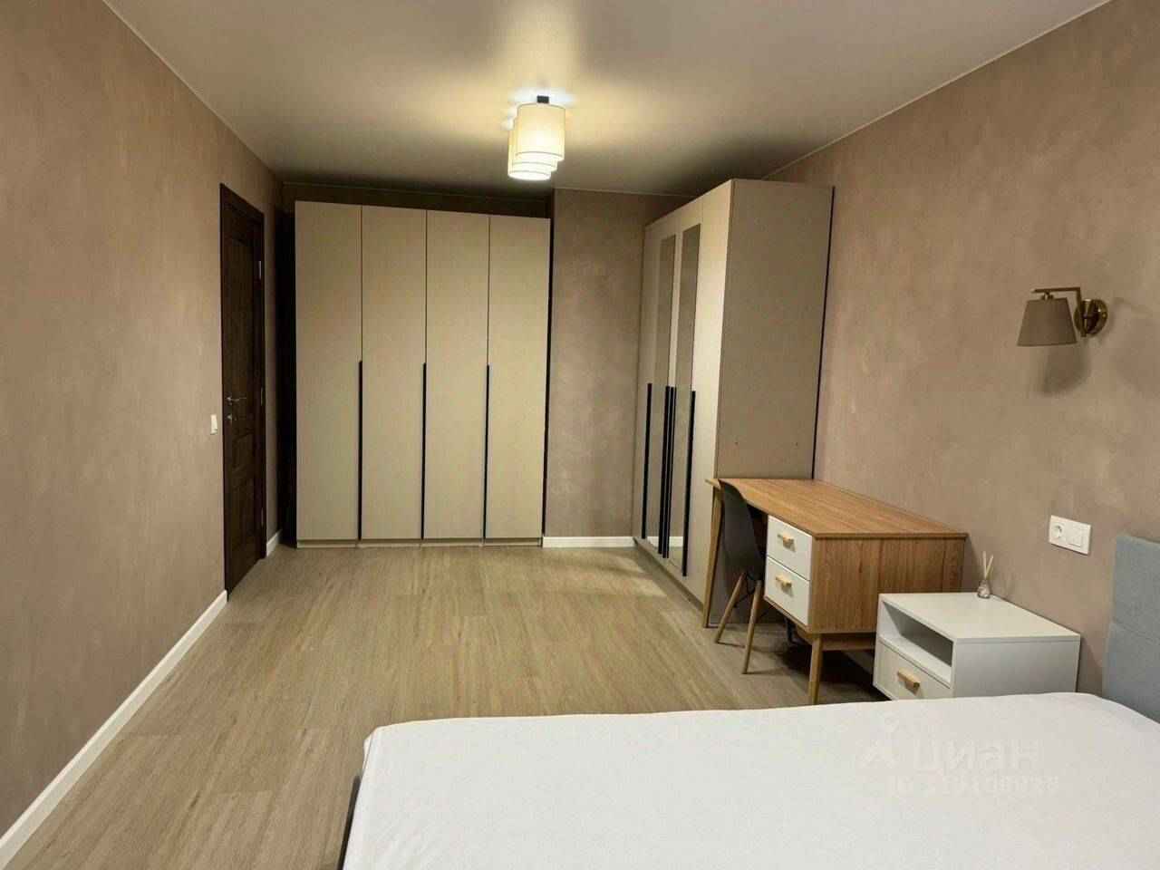 2-комнатная квартира, 42 м² — фотография 2