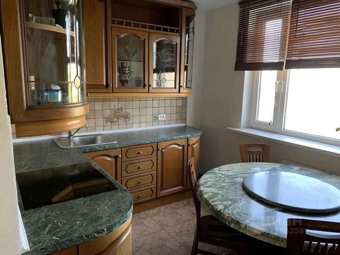 4-комнатная квартира, 80 м² — фотография 3