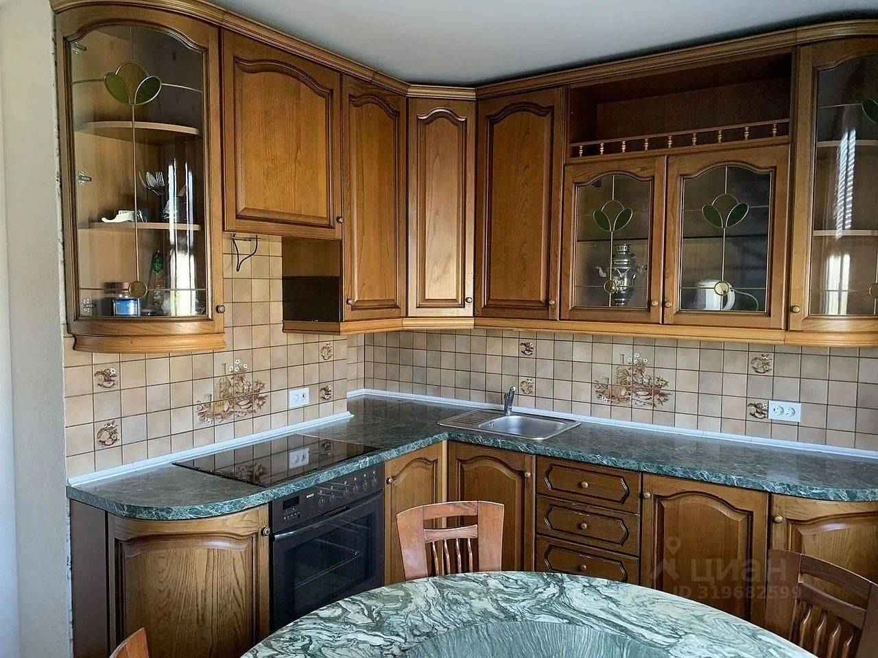 4-комнатная квартира, 80 м² — фотография 2