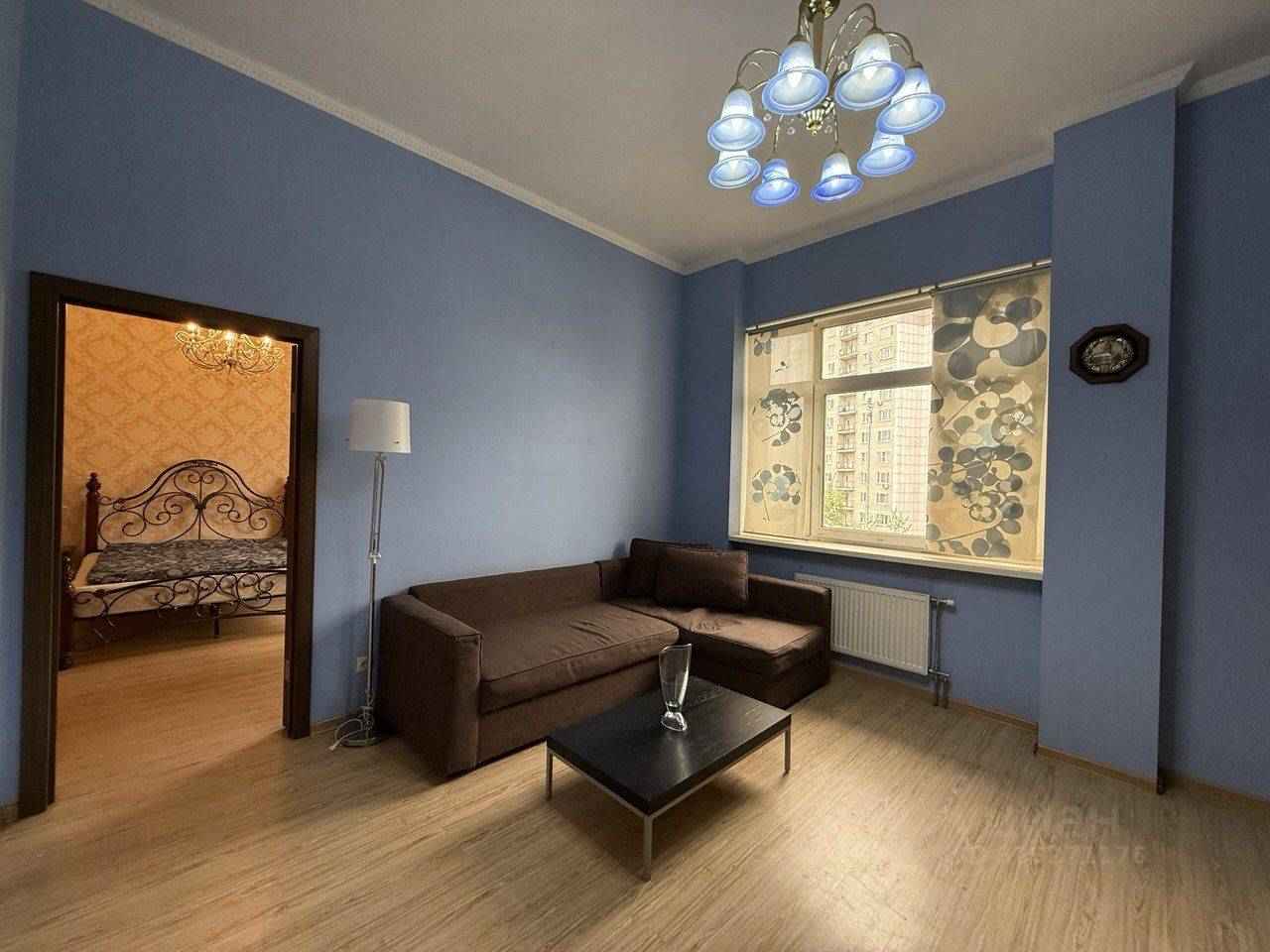 2-комнатная квартира, 70 м² — фотография 2