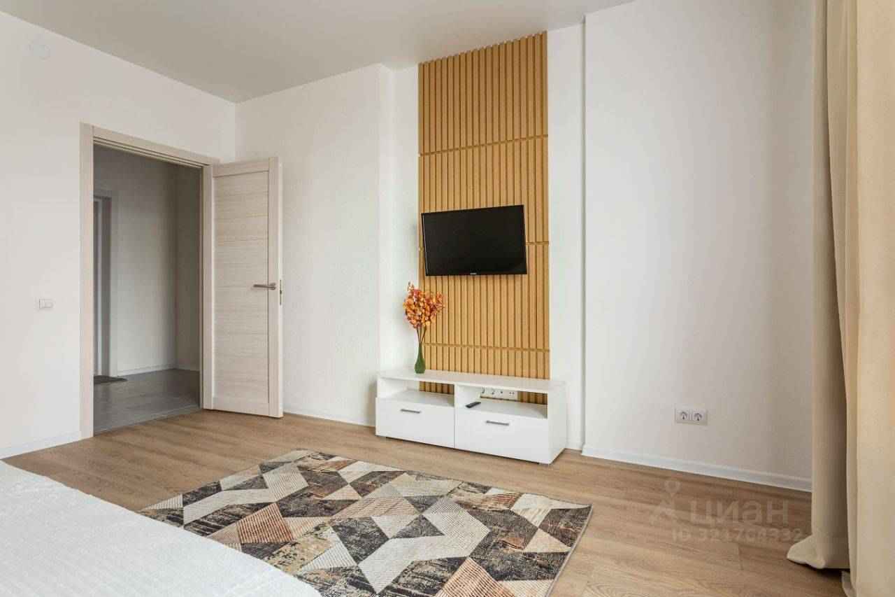 1-комнатная квартира, 42 м² — фотография 2