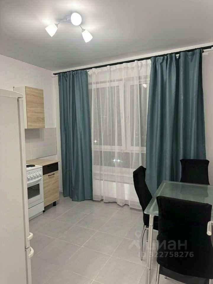1-комнатная квартира, 45 м² — фотография 3