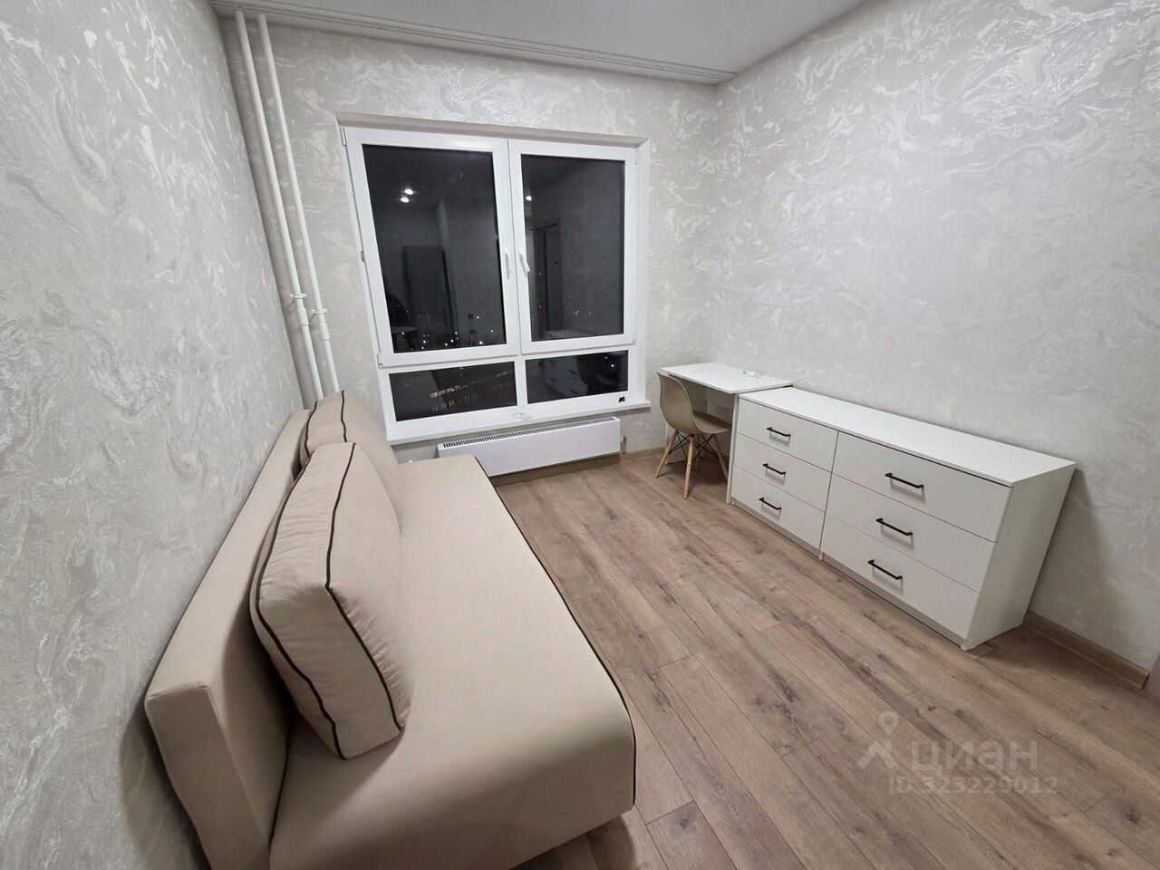 2-комнатная квартира, 32,7 м² — фотография 2