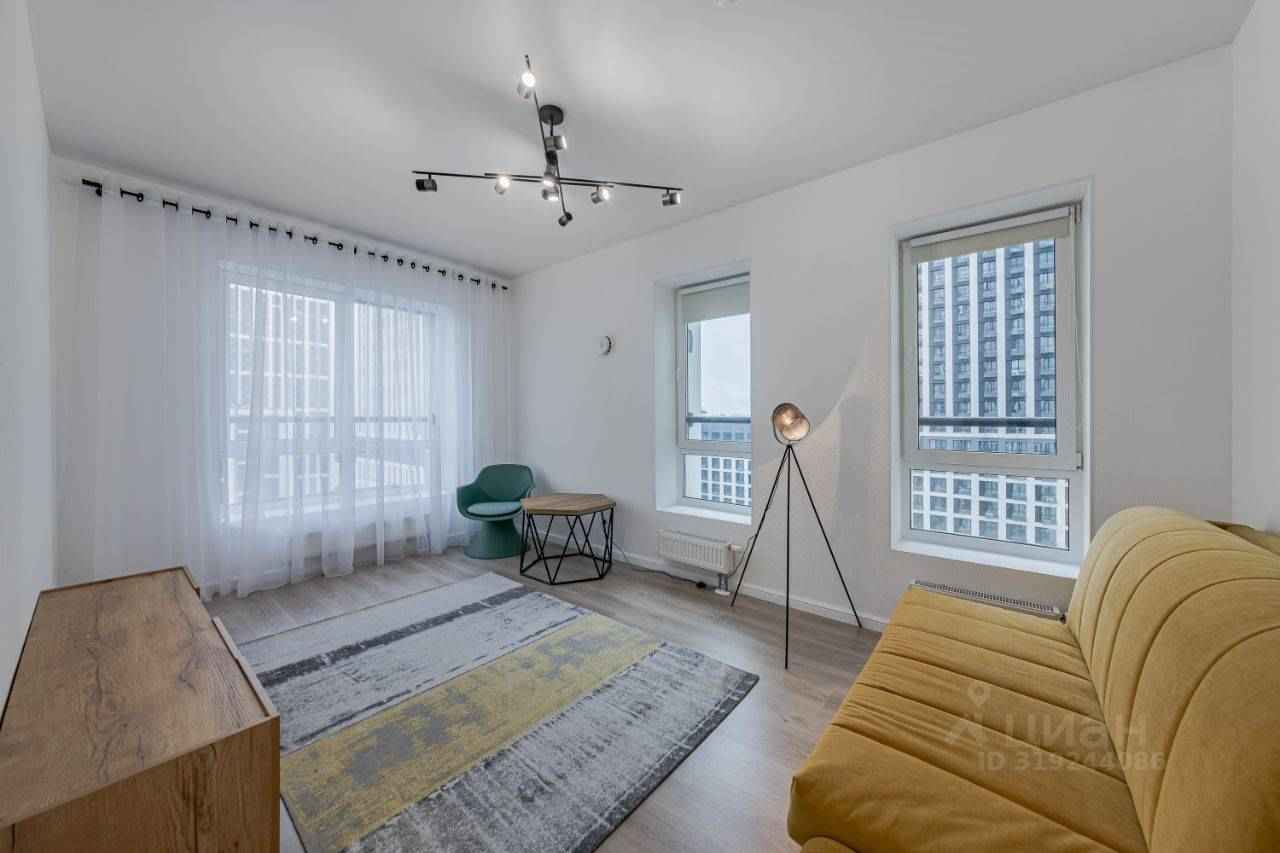 2-комнатная квартира, 64 м² — фотография 2